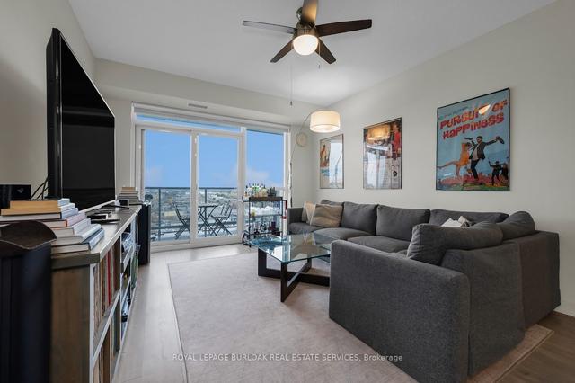 1602 - 2093 Fairview St, Condo with 2 bedrooms, 2 bathrooms and 1 parking in Burlington ON | Image 4