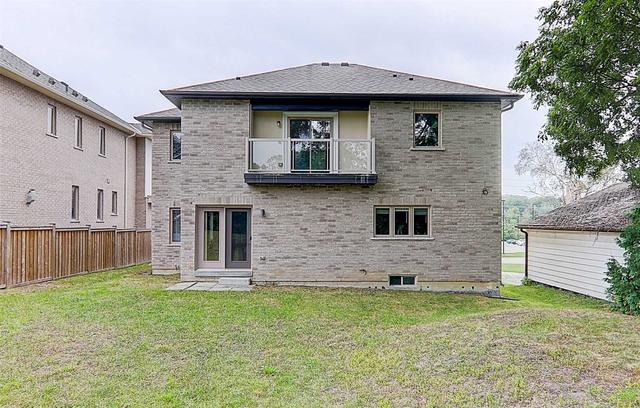 1001 Gorham St, House detached with 4 bedrooms, 4 bathrooms and 9 parking in Newmarket ON | Image 32