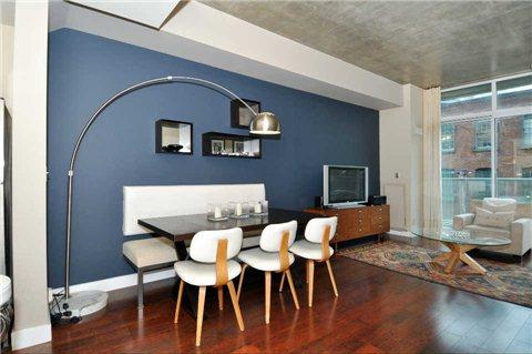 404 - 388 Richmond St W, Condo with 1 bedrooms, 1 bathrooms and 1 parking in Toronto ON | Image 5