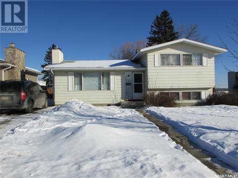 102 Blake Place, Saskatoon, SK, S7M4C1 | Card Image