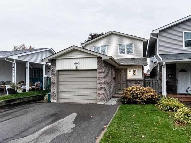590 Lakeview Ave, House detached with 3 bedrooms, 3 bathrooms and 3 parking in Oshawa ON | Image 1