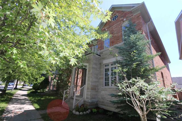 7 Maryterance Crt, House detached with 3 bedrooms, 4 bathrooms and 3 parking in Markham ON | Image 12
