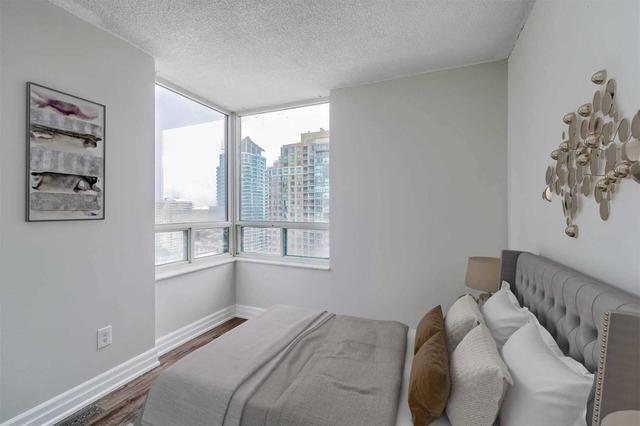 1510 - 265 Enfield Pl, Condo with 2 bedrooms, 2 bathrooms and 1 parking in Mississauga ON | Image 20