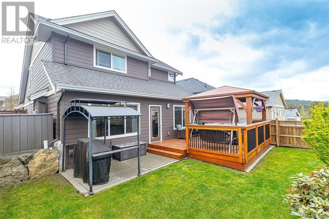 1112 Braeburn Ave, House detached with 4 bedrooms, 3 bathrooms and 2 parking in Langford BC | Image 35