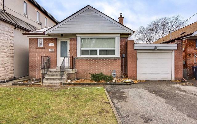 28 Collinson Blvd, House detached with 3 bedrooms, 2 bathrooms and 4 parking in Toronto ON | Image 15