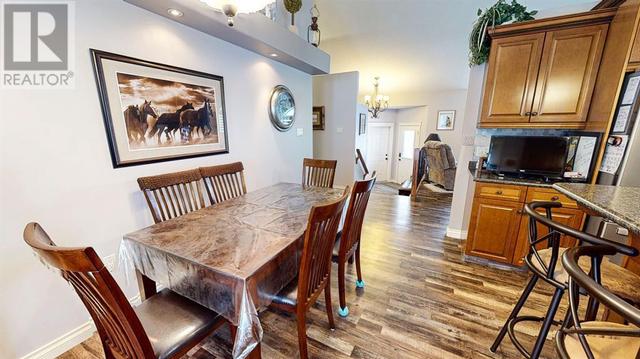 44 Sunwood Court Sw, House detached with 4 bedrooms, 3 bathrooms and 2 parking in Medicine Hat AB | Image 12