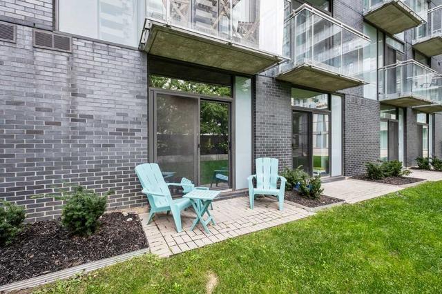 75b Redpath Ave, Townhouse with 3 bedrooms, 4 bathrooms and 1 parking in Toronto ON | Image 27