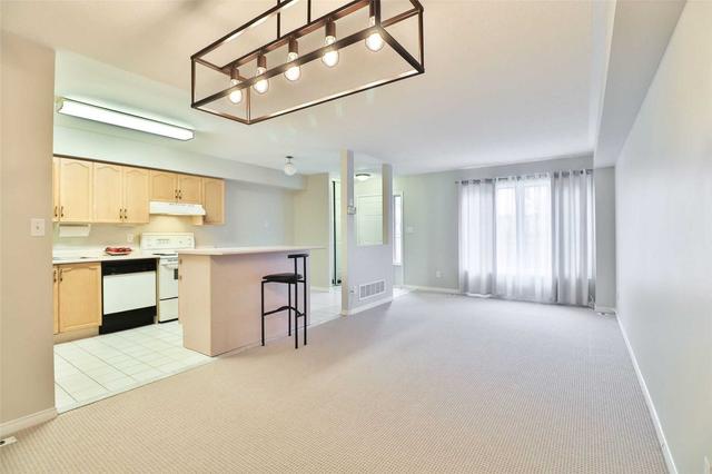 14 - 1211 Parkwest Pl, Townhouse with 2 bedrooms, 2 bathrooms and 1 parking in Mississauga ON | Image 2