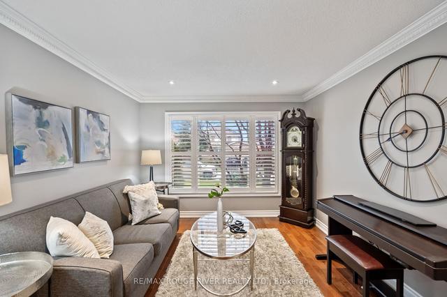 20 Dewbourne Pl, House detached with 3 bedrooms, 3 bathrooms and 6 parking in Whitby ON | Image 34