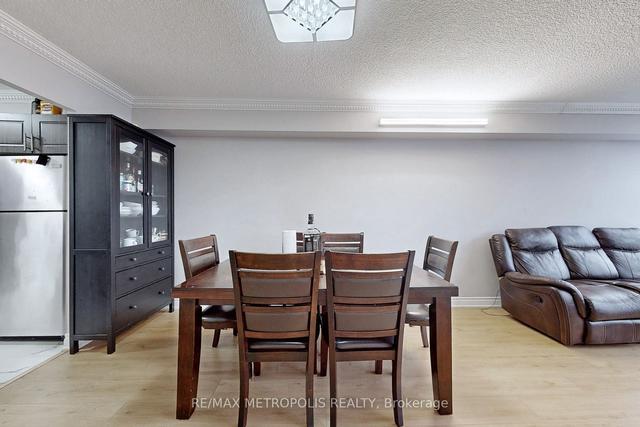 902 - 3380 Eglinton Ave E, Condo with 2 bedrooms, 2 bathrooms and 1 parking in Toronto ON | Image 2