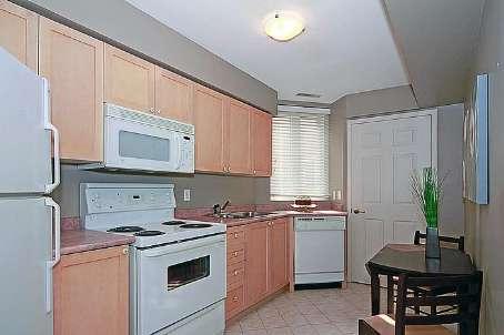 201 - 2371 Queen St E, Condo with 1 bedrooms, 1 bathrooms and 1 parking in Toronto ON | Image 5