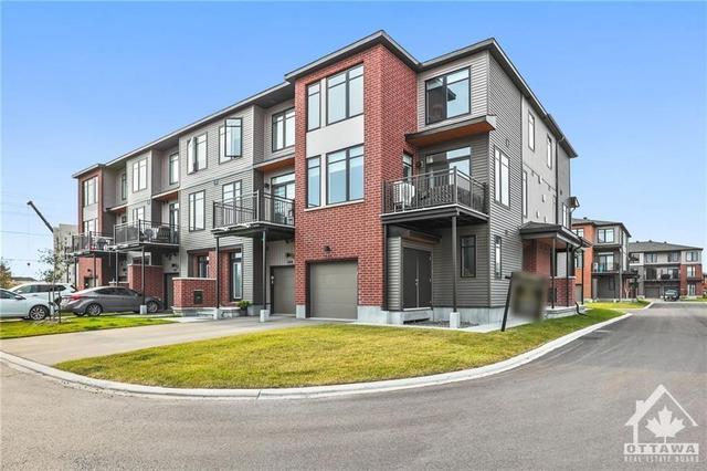 146 Visor Private, Townhouse with 3 bedrooms, 2 bathrooms and 2 parking in Ottawa ON | Image 2