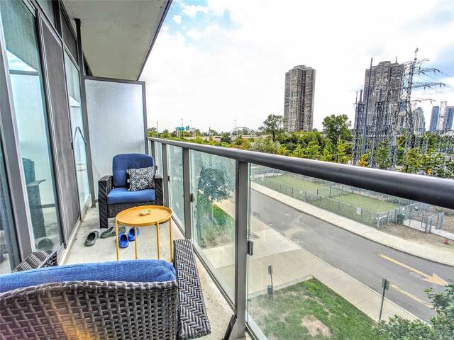 307 - 105 The Queensway St, Condo with 1 bedrooms, 1 bathrooms and 0 parking in Toronto ON | Image 8