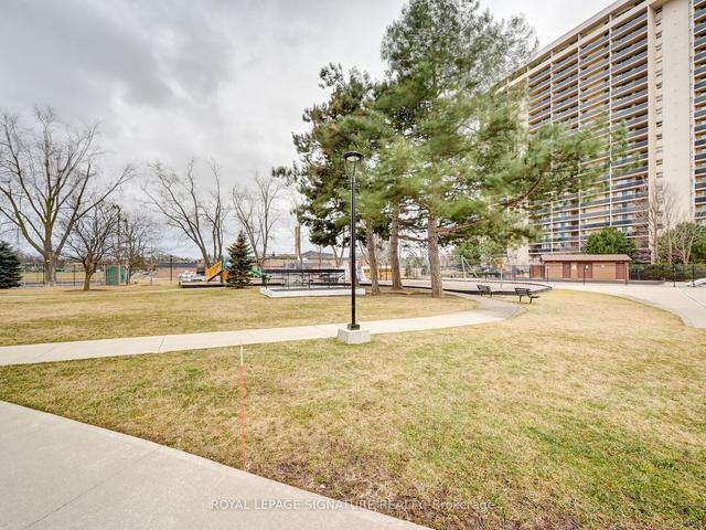 ph04 - 812 Burnhamthorpe Rd, Condo with 3 bedrooms, 2 bathrooms and 2 parking in Toronto ON | Image 33