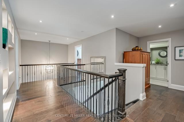 116 Cumming Crt, House detached with 4 bedrooms, 5 bathrooms and 12 parking in Hamilton ON | Image 8