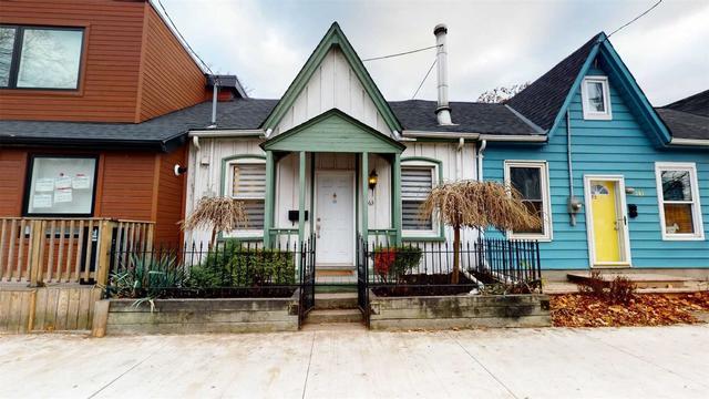 363 Shuter St, House attached with 2 bedrooms, 2 bathrooms and 1 parking in Toronto ON | Image 1