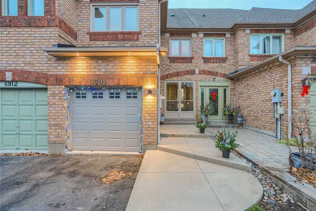 6914 Glory Crt, House attached with 3 bedrooms, 4 bathrooms and 3 parking in Mississauga ON | Image 23