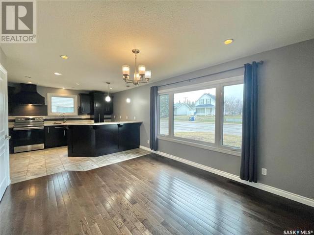 357 7th Avenue W, House detached with 3 bedrooms, 3 bathrooms and null parking in Melville SK | Image 19
