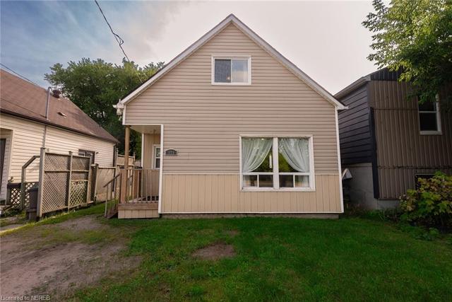 171 Lakeshore Drive, House detached with 3 bedrooms, 1 bathrooms and 1 parking in North Bay ON | Image 1