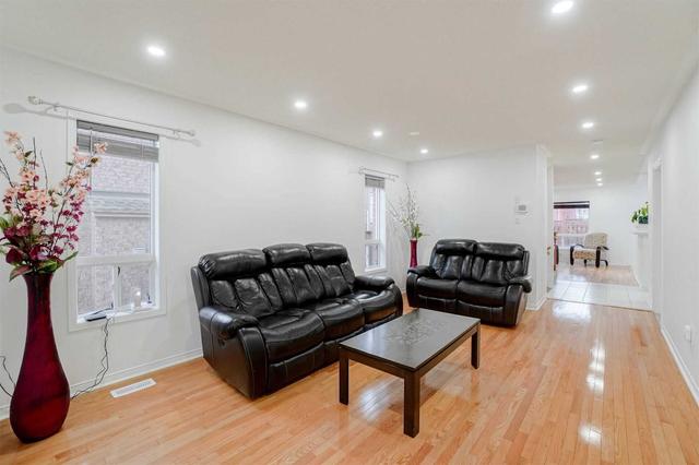 5909 Tampico Way, House semidetached with 4 bedrooms, 4 bathrooms and 3 parking in Mississauga ON | Image 38