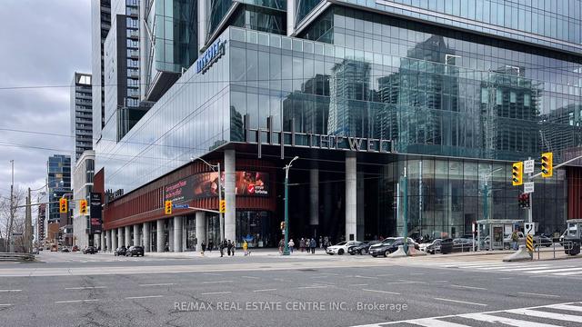 1412 - 480 Front St W, Condo with 1 bedrooms, 1 bathrooms and 0 parking in Toronto ON | Image 1