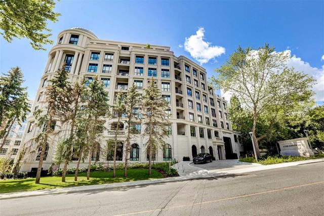 705 - 4 The Kingsway, Condo with 2 bedrooms, 2 bathrooms and 2 parking in Toronto ON | Image 1