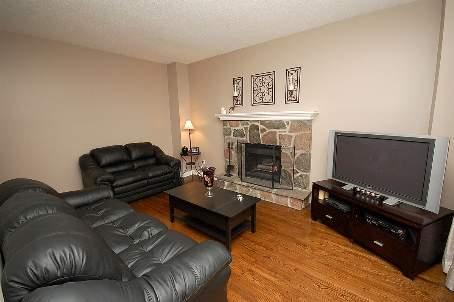 10 Hudson Dr, House detached with 4 bedrooms, 3 bathrooms and 6 parking in Vaughan ON | Image 5