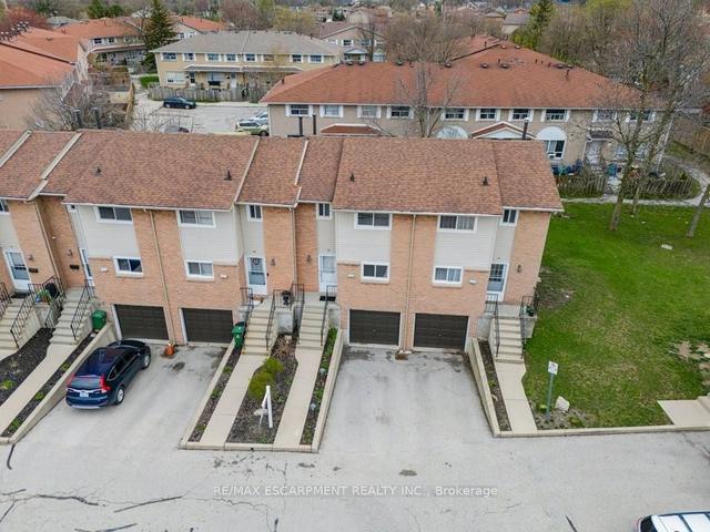 15 - 1355 Upper Gage Ave, Townhouse with 3 bedrooms, 2 bathrooms and 1 parking in Hamilton ON | Image 31