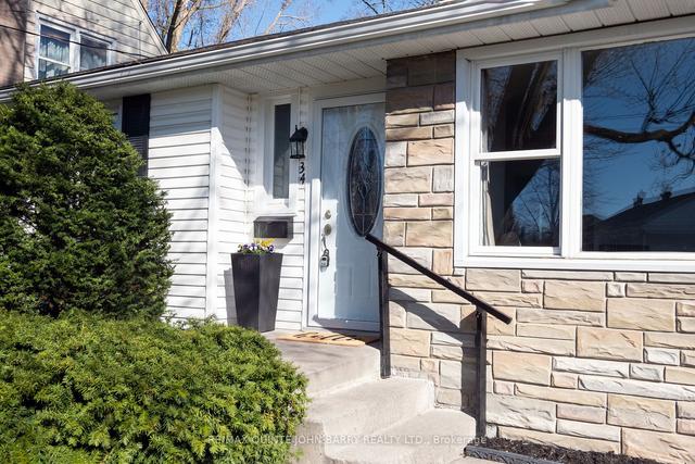 34 Southview Ave, House detached with 3 bedrooms, 1 bathrooms and 2 parking in Belleville ON | Image 23