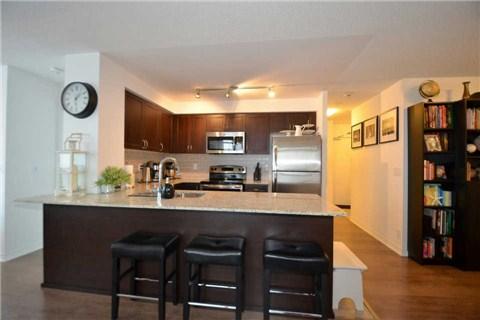 704 - 1940 Ironstone Dr E, Condo with 2 bedrooms, 2 bathrooms and 2 parking in Burlington ON | Image 3
