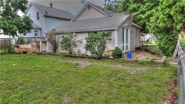 4728 Park St, House detached with 3 bedrooms, 1 bathrooms and 3 parking in Niagara Falls ON | Image 1