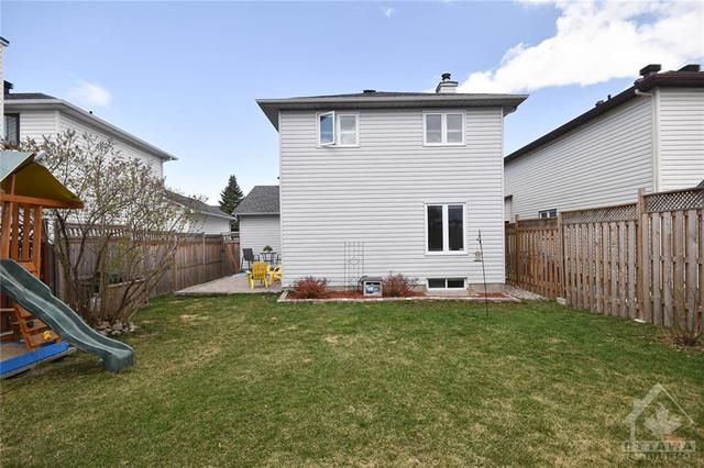696 Morewood Crescent, House detached with 3 bedrooms, 3 bathrooms and 3 parking in Ottawa ON | Image 29