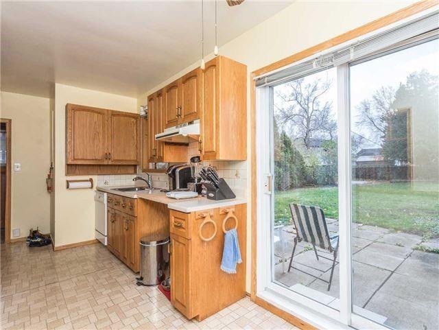 1326 Sheldon Ave, House detached with 3 bedrooms, 1 bathrooms and 6 parking in Oakville ON | Image 7