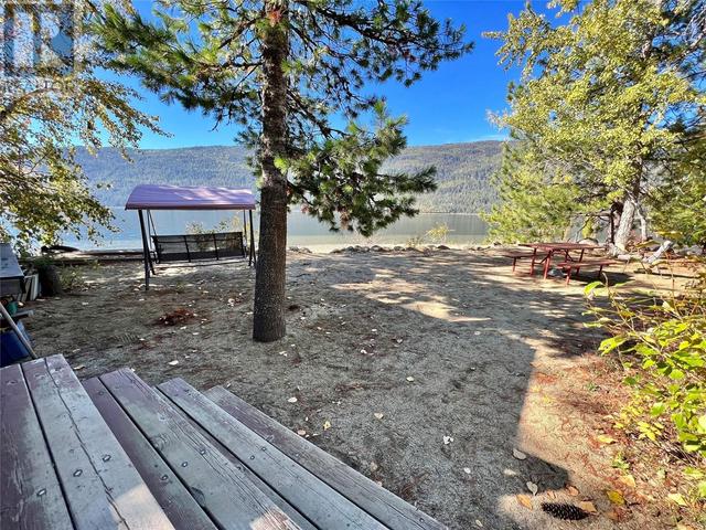 8554 97a Highway, House detached with 2 bedrooms, 1 bathrooms and null parking in North Okanagan F BC | Image 10