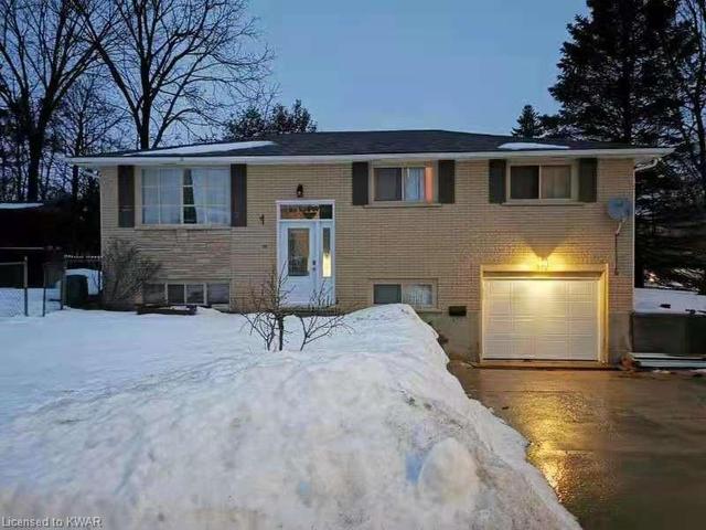 512 Havelock Drive, House detached with 4 bedrooms, 2 bathrooms and 3 parking in Waterloo ON | Image 7