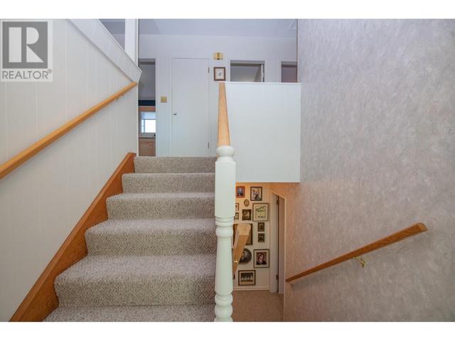 3975 Todd Road, House detached with 4 bedrooms, 2 bathrooms and 10 parking in Kelowna BC | Image 28