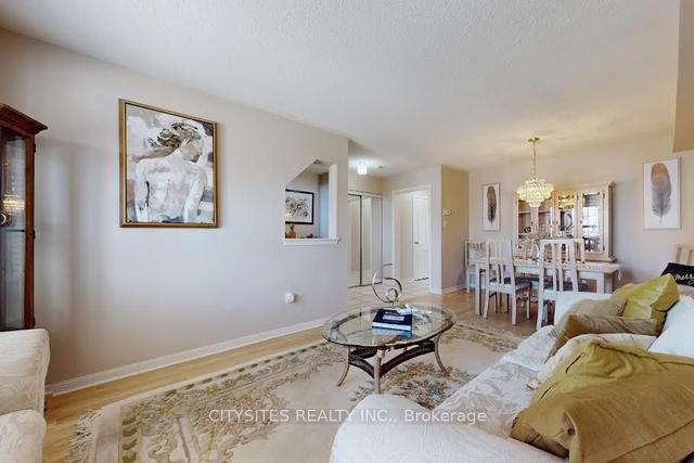 53 Trailview Terr, House attached with 3 bedrooms, 3 bathrooms and 2 parking in Toronto ON | Image 28