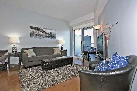 lph1 - 1 Shaw St, Condo with 1 bedrooms, 1 bathrooms and 1 parking in Toronto ON | Image 2