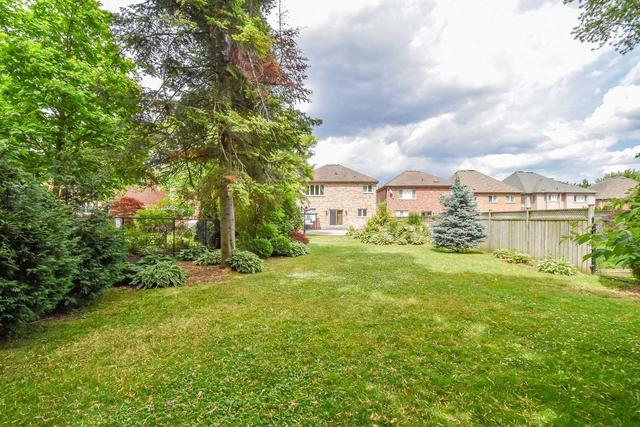 1642 Barbertown Rd, House detached with 4 bedrooms, 3 bathrooms and 8 parking in Mississauga ON | Image 16