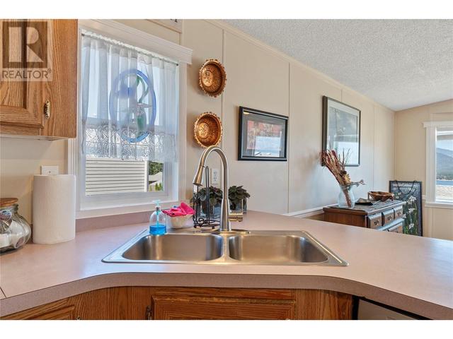 4 - 1420 Trans Canada Highway, House other with 3 bedrooms, 1 bathrooms and 2 parking in Columbia Shuswap C BC | Image 26