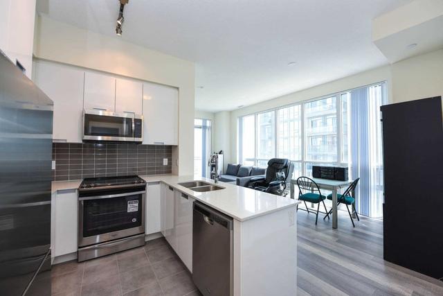 919 - 5033 Four Springs Ave, Condo with 2 bedrooms, 2 bathrooms and 1 parking in Mississauga ON | Image 3