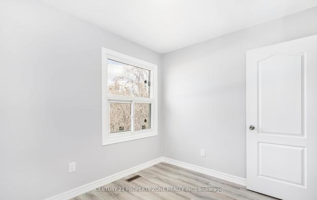 47 Woolenscote Circ, House attached with 3 bedrooms, 4 bathrooms and 5 parking in Toronto ON | Image 21