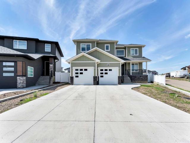621 Somerside View Se, House detached with 6 bedrooms, 5 bathrooms and 2 parking in Medicine Hat AB | Image 1