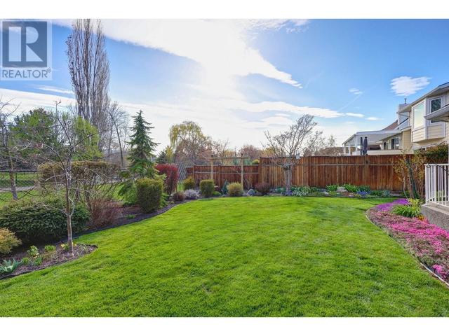 663 Pimlico Road, House detached with 2 bedrooms, 2 bathrooms and 4 parking in Kelowna BC | Image 8
