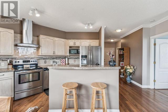 113, - 78 Prestwick Gardens Se, Condo with 2 bedrooms, 2 bathrooms and 2 parking in Calgary AB | Image 4