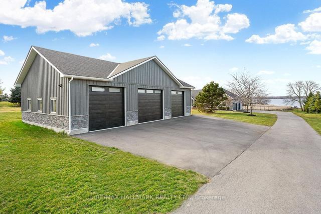 2360 County Rd 3, House detached with 3 bedrooms, 3 bathrooms and 10 parking in Prince Edward County ON | Image 31