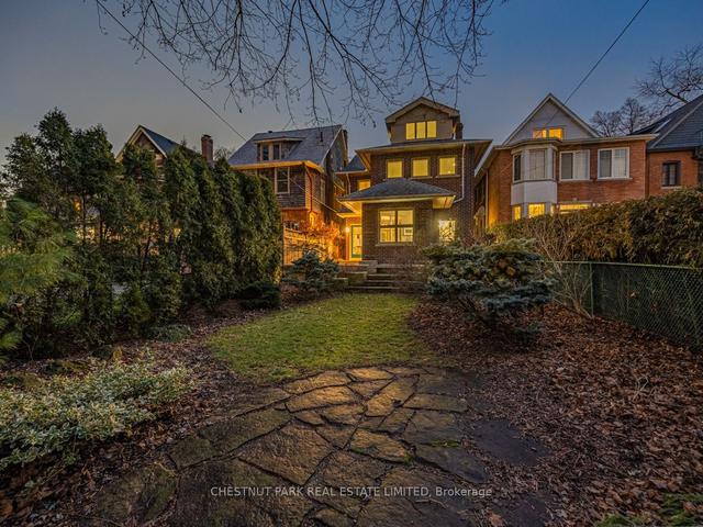 15 Edgewood Cres, House detached with 4 bedrooms, 3 bathrooms and 2 parking in Toronto ON | Image 33
