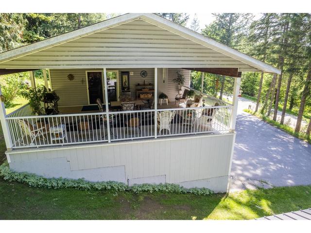 16254 Crawford Creek Road, House detached with 5 bedrooms, 3 bathrooms and 2 parking in Central Kootenay A BC | Image 54
