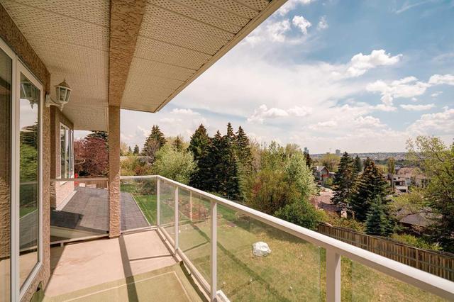 2203 12 Avenue Nw, House detached with 4 bedrooms, 3 bathrooms and 6 parking in Calgary AB | Image 41