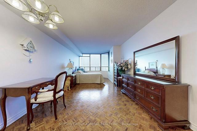 1807 - 10 Torresdale Ave W, Condo with 3 bedrooms, 3 bathrooms and 3 parking in Toronto ON | Image 7